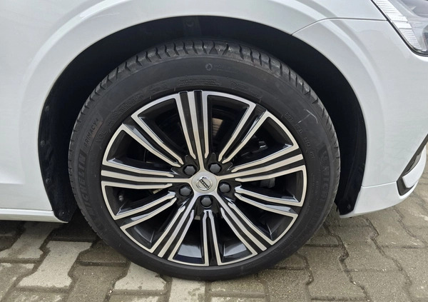 Volvo S60 cena 139900 przebieg: 14500, rok produkcji 2022 z Obrzycko małe 436